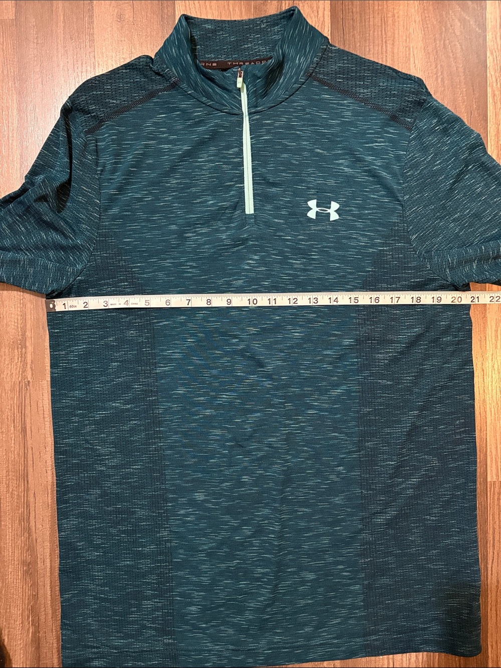 UA Threadborne Fitted Quarter Zip - Picture 6 of 7